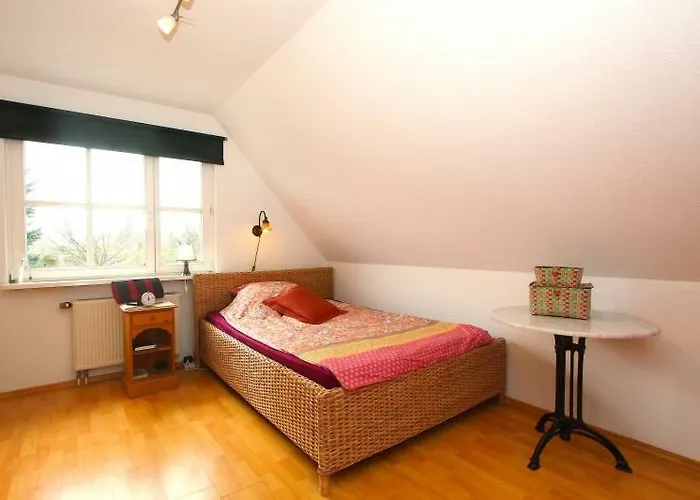 Private Проживание в семье *